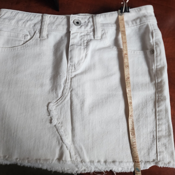 White Guess Denim Mini Skirt - Picture 10 of 12